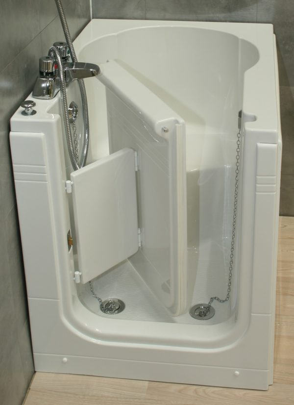 Sierra Compact front entry sitting bath